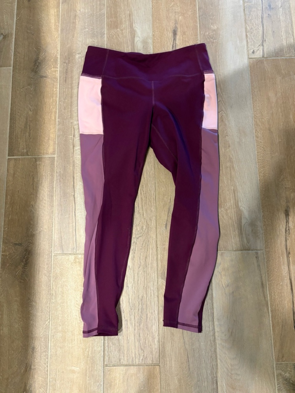 Torrid Active Pink Purple Workout Leggings 4” Waistband 4/Tummy Control,Pockets